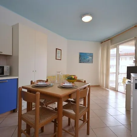 Renewed With Seaview Apartamento *